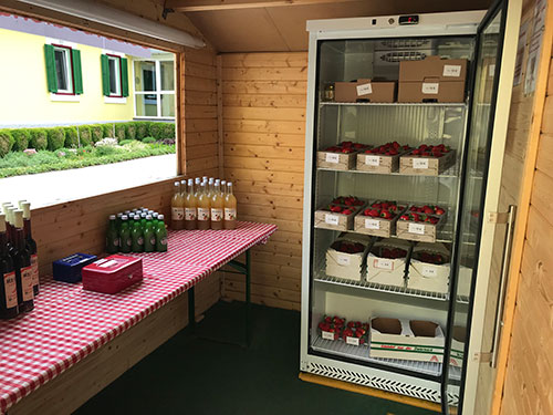 Kontaktlos Erdbeeren kaufen